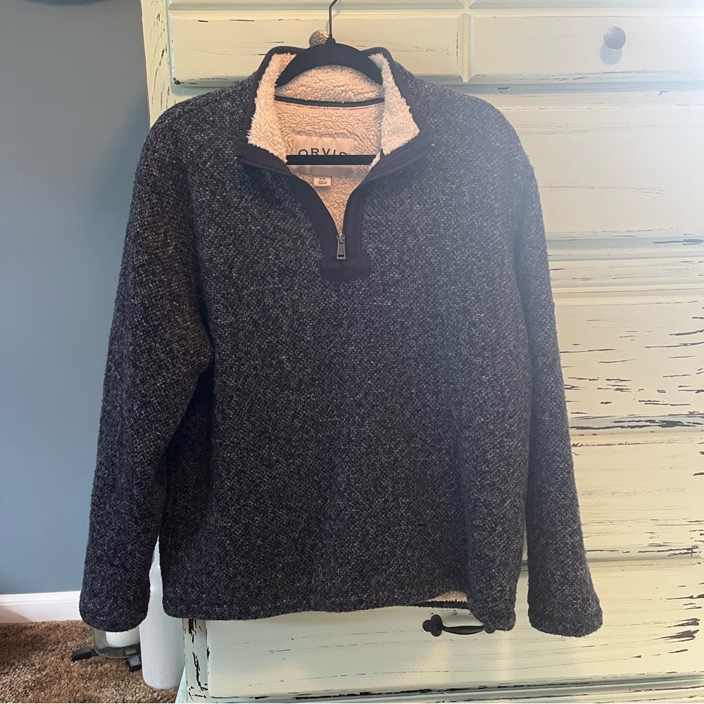 Orvis Men's Gray Quarter Zip Sweater. Size medium.
